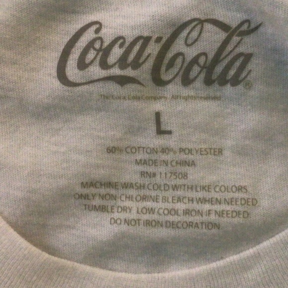 NWOT Coca Cola t-shirt - Picture 3 of 3